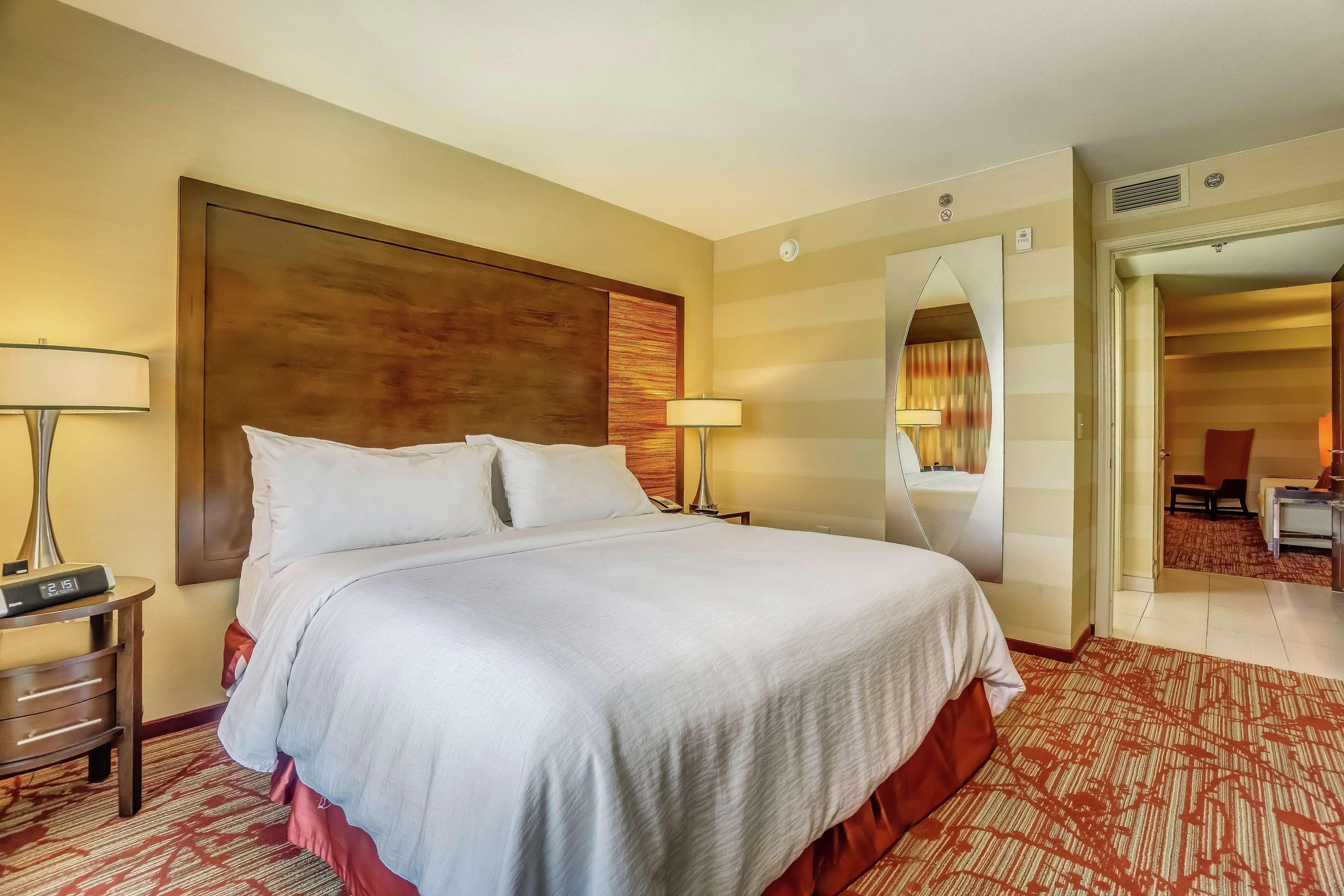 Embassy Suites Atlanta - Kennesaw Town Center Esterno foto