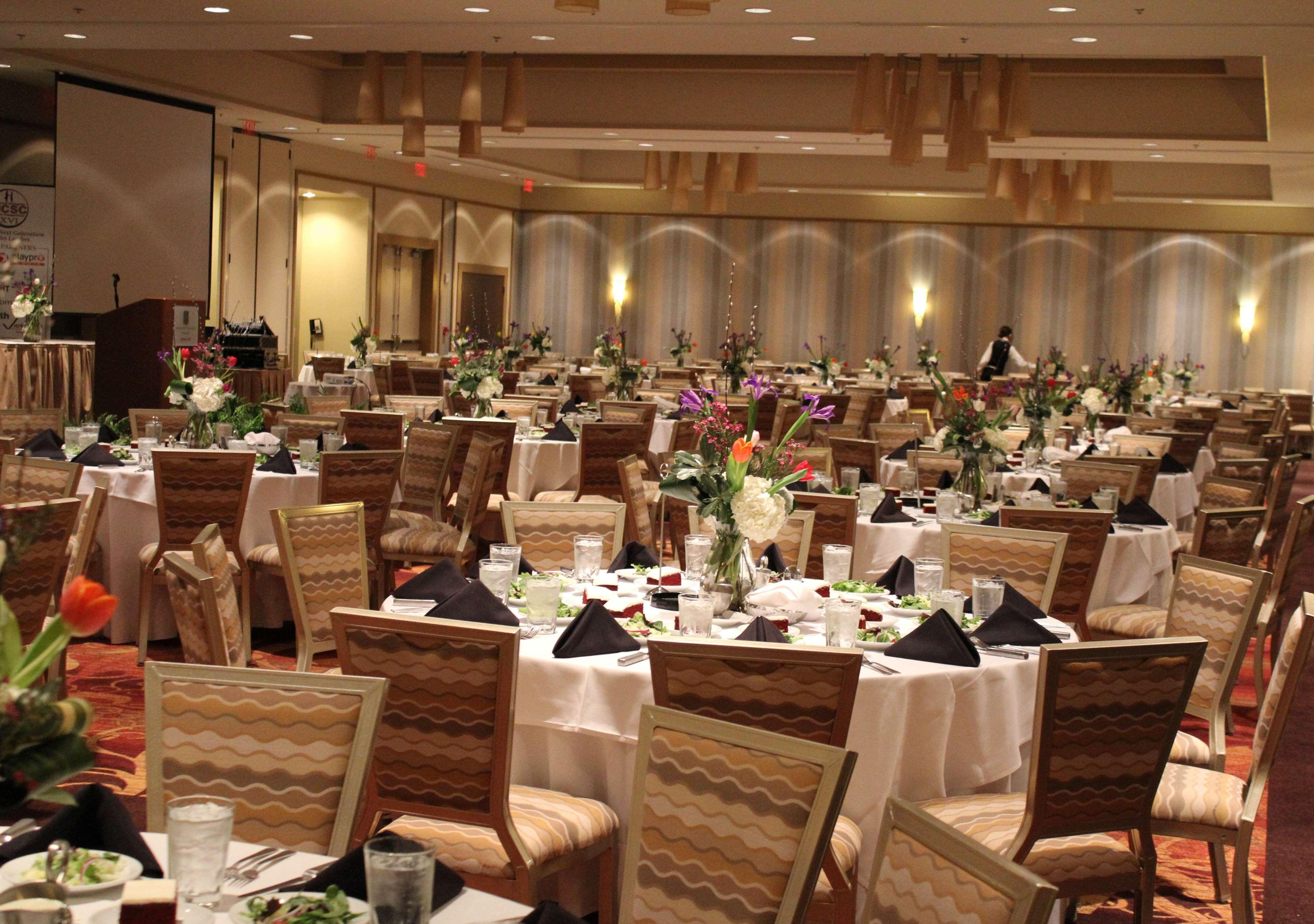 Embassy Suites Atlanta - Kennesaw Town Center Esterno foto