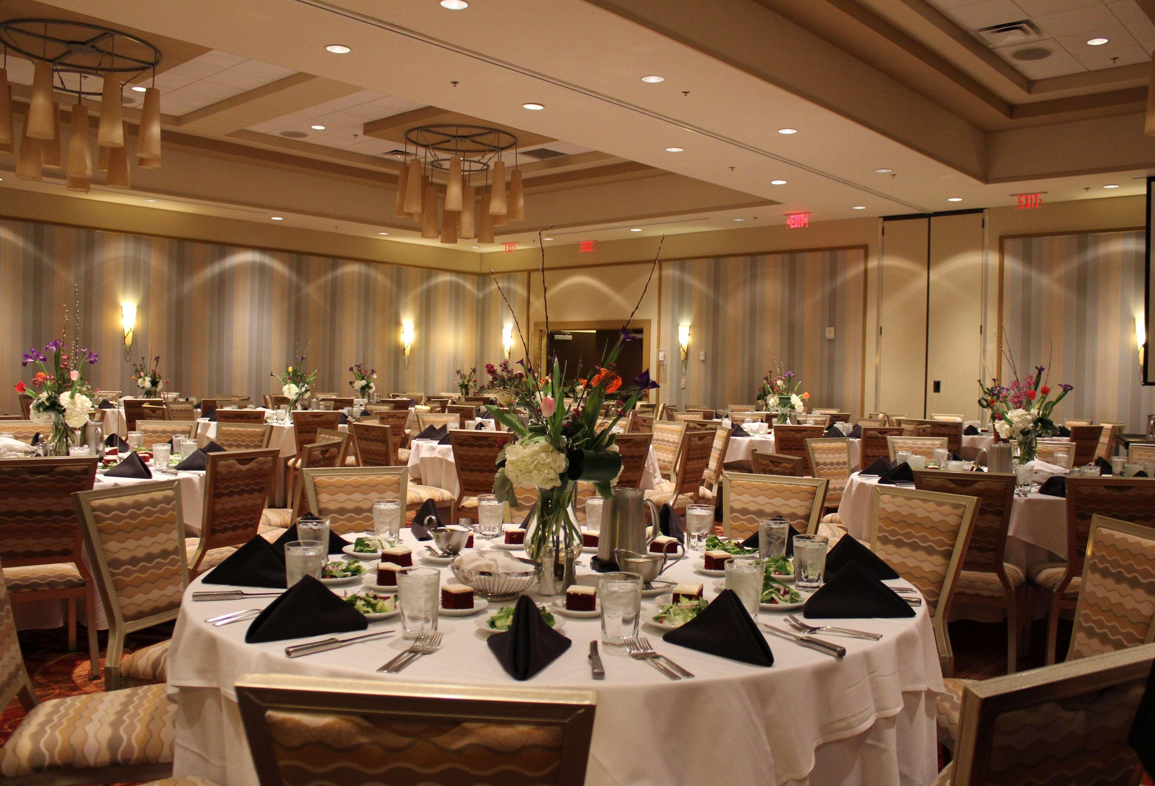 Embassy Suites Atlanta - Kennesaw Town Center Esterno foto