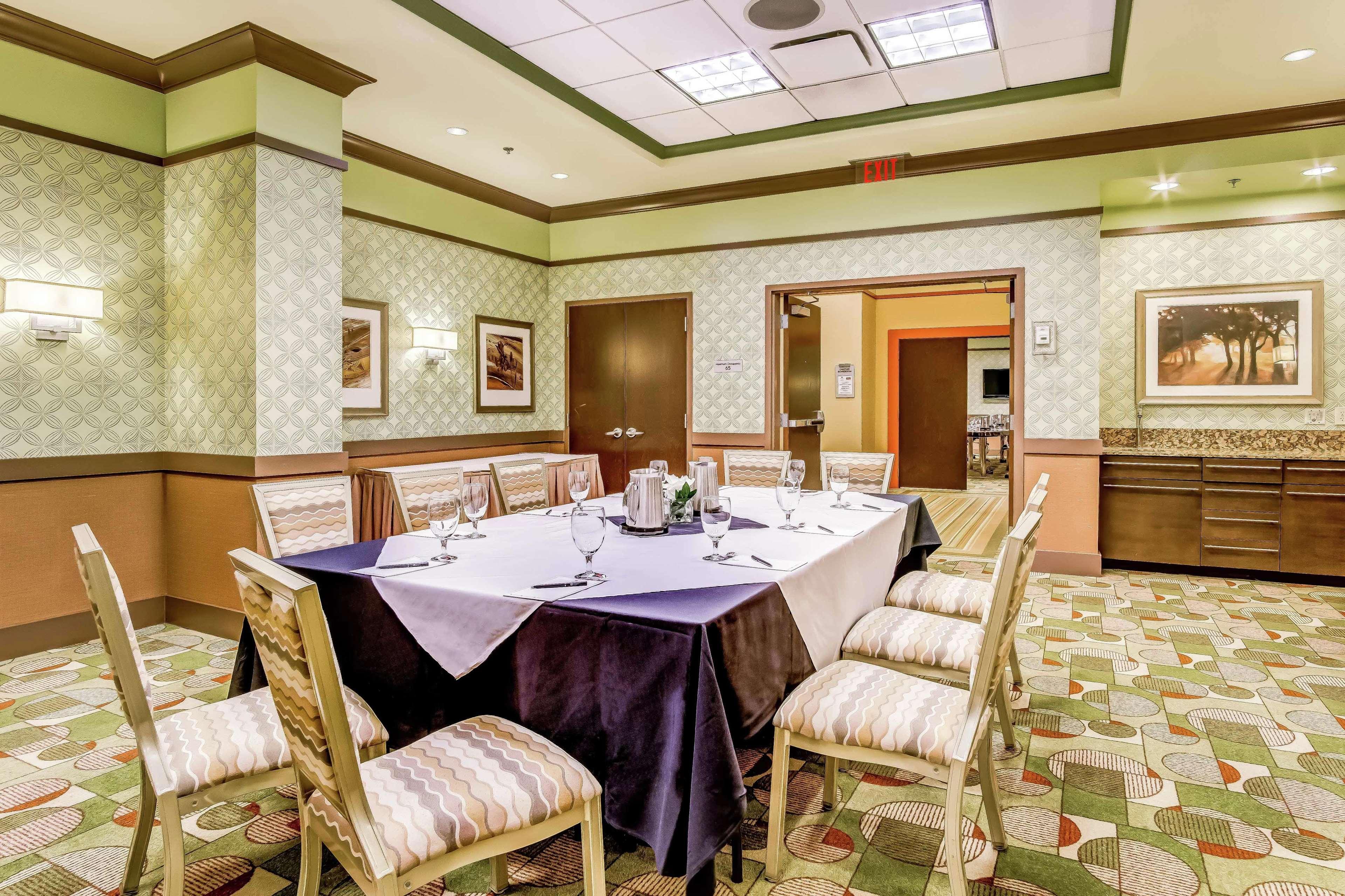 Embassy Suites Atlanta - Kennesaw Town Center Esterno foto