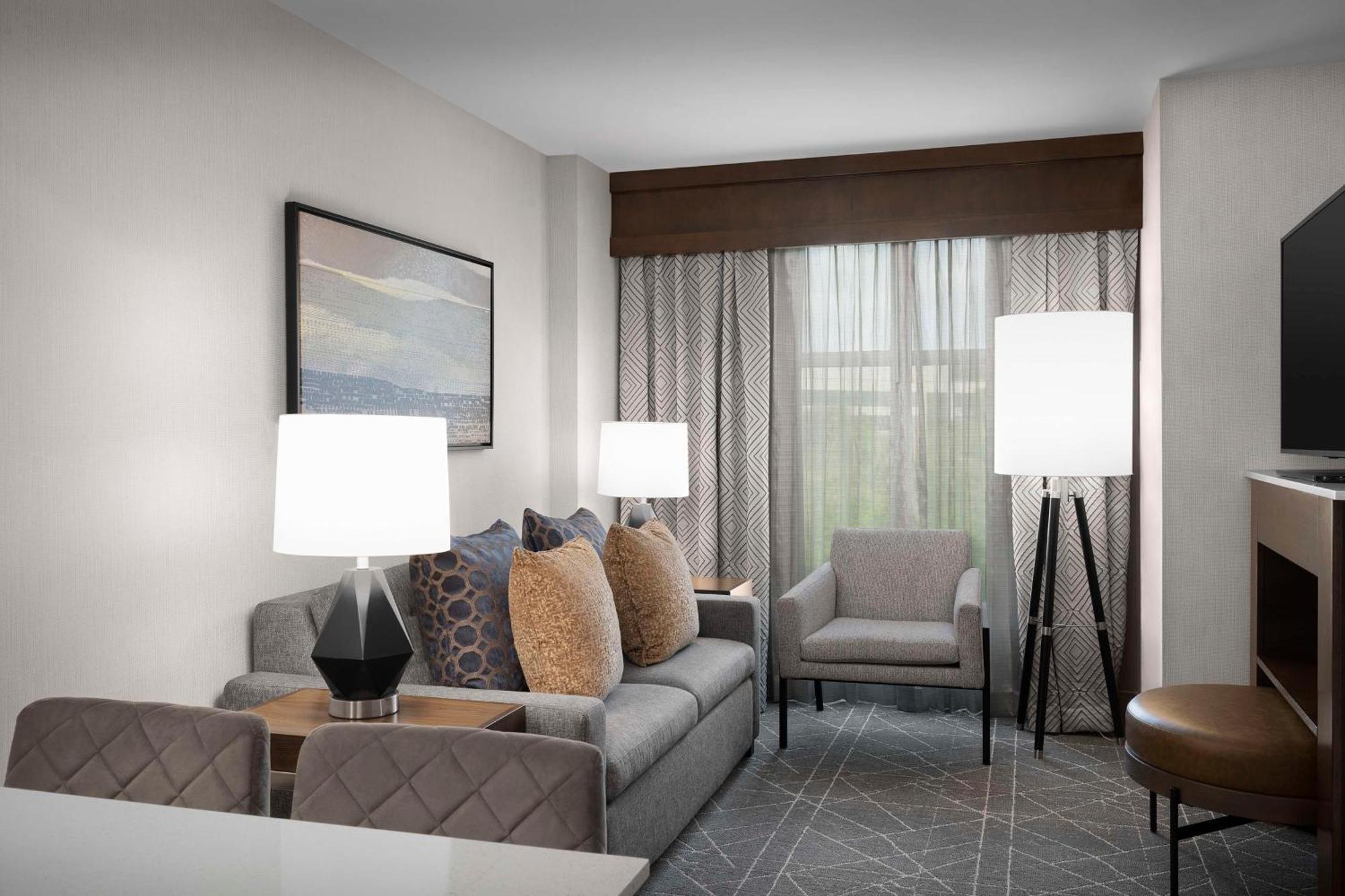 Embassy Suites Atlanta - Kennesaw Town Center Esterno foto